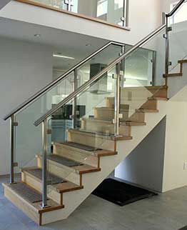 M37 | Glass Railing